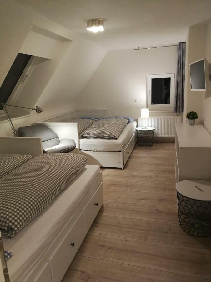 Feriendorf Falkenegg เลนเนชตัดท์ ภายนอก รูปภาพ